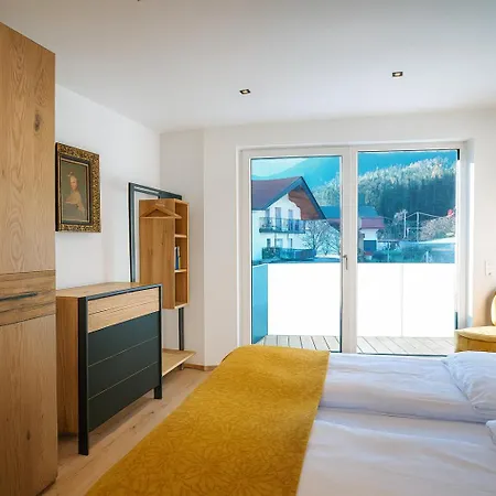 Rofanlodge Gutschlhofer - A House With A View, A Terrace And Parking