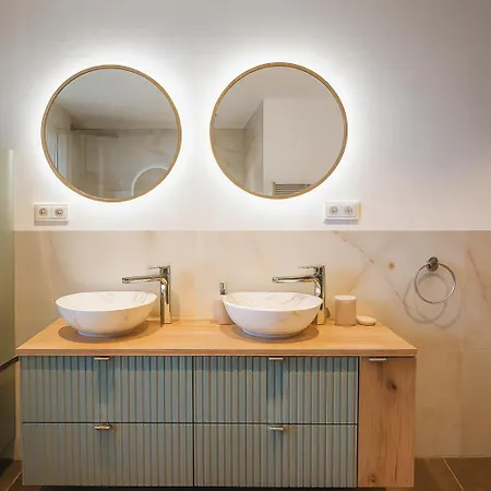 Rofanlodge Gutschlhofer By Alpenluxus * Mariatal