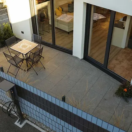 Rofanlodge Gutschlhofer - A House With A View, A Terrace And Parking